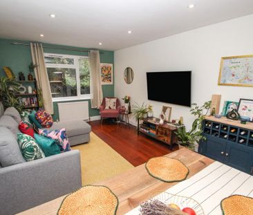 2 bedroom flat to rent - Photo 5