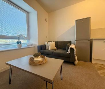 2 bedroom flat to rent - Photo 3