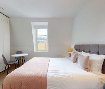 Studio to rent - Photo 2