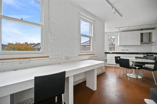 1 bedroom flat to rent - Photo 1