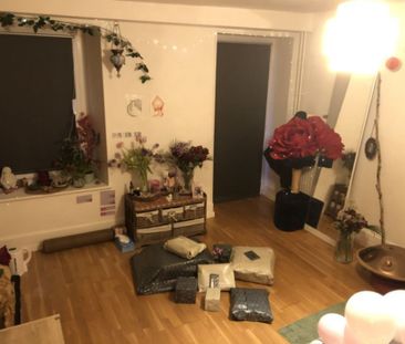 Beautiful 4.5p apartment in Savigny - Photo 1