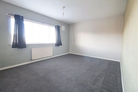 2 bedroom semi-detached house to rent - Photo 3