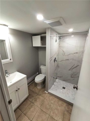 For Lease - 126 Sheldon Avenue Unit# Lower, Newmarket, Ontario - Photo 4