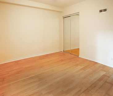 For Lease - 2334 Queen Street Unit# Lower, Toronto, Ontario - Photo 3