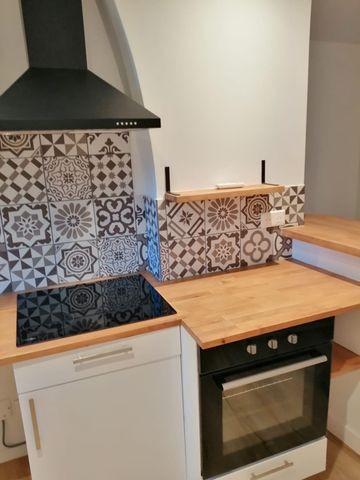 Location Appartement 2 pièces 38m² LA VALETTE DU VAR 83160 - Photo 3