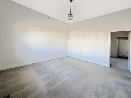152 Hope Street, Geelong West - Photo 2