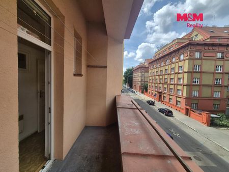 Pronájem bytu 1+kk a garsoniéry 31 m² - Photo 3