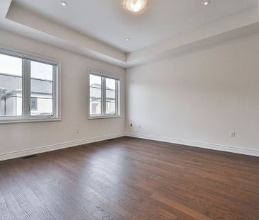 For Lease - 1327 Wheat Boom Drive, Oakville, Ontario - Photo 4