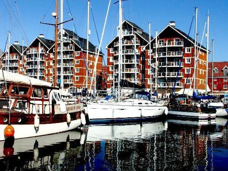 2 bedroom apartment to rent - Photo 2