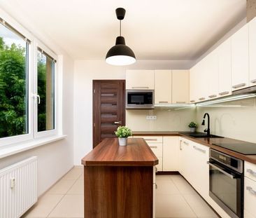 Mucha Estate | Rezervovaný ! JAVOROVÁ - Svetlý 3i byt 82 m² po komp... - Photo 3