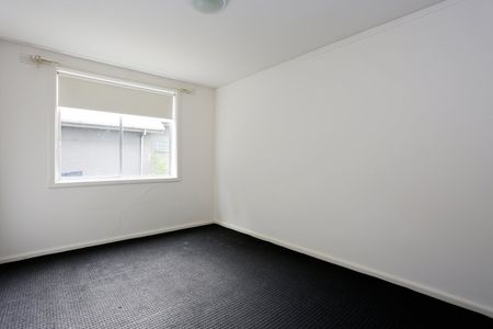 3/38 Creswick Street, Hawthorn VIC 3122 - Photo 2