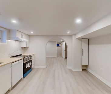 For Lease - 313 Churchill Basemnt Avenue, Toronto, Ontario - Photo 3