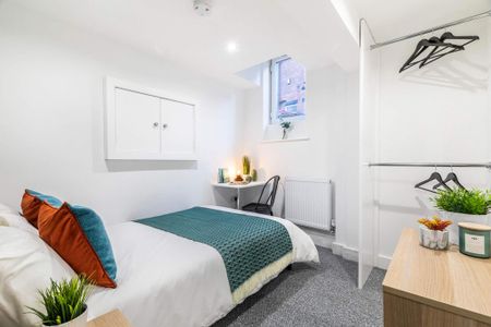 4 bedroom house to rent - Photo 3