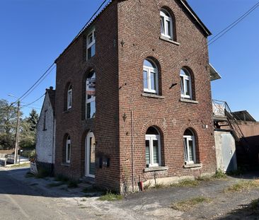 Duplex de 2 chambres avec terrasse dans le centre du village - Photo 4