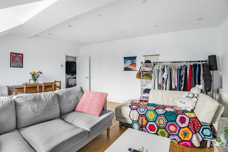 Mount Park Road, Ealing - Photo 3