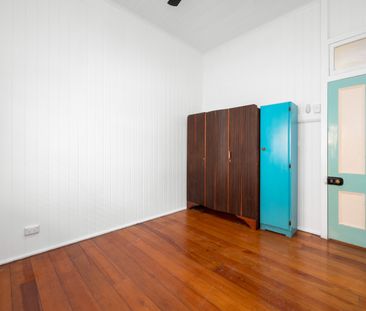 2/14 Church Avenue, QLD, 4102, Woolloongabba - Photo 3