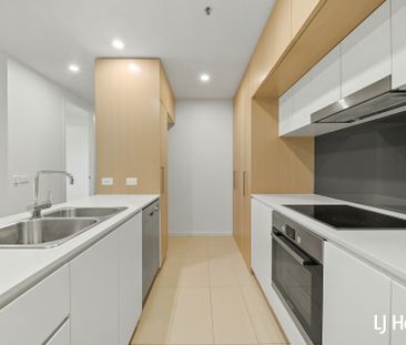 (Door 30) 154/97 Eastern Valley Way, Belconnen ACT - Photo 1
