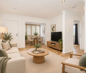 Top-Floor New Farm Apartment with Refreshed Interior - Photo 2
