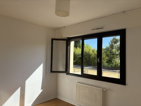 Location Appartement 2 pièces 53m² BORDEAUX 33200 - Photo 4