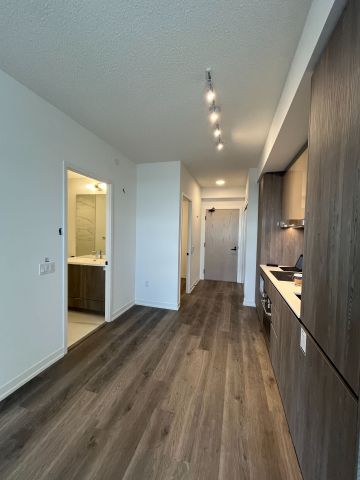 For Lease - 8 Interchange Way Unit# 2211, Vaughan, Ontario - Photo 4