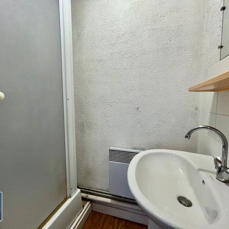 Location Appartement 1 pièce 18m² ANGERS 49100 - Photo 3