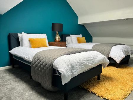 3 bedroom apartment to rent - Photo 4