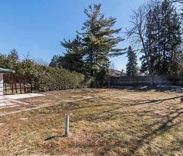 For Lease - 4073 Ellesmere Road Unit# Main floor only, Toronto, Ont... - Photo 1