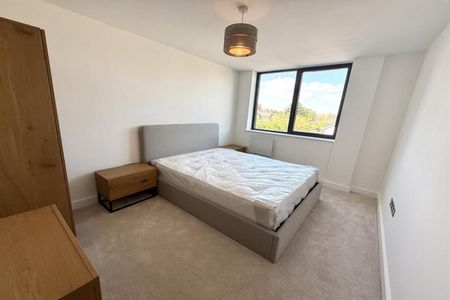1 Bedroom Apartment To Let - Photo 4