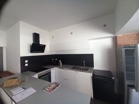 Apartment - Photo 2