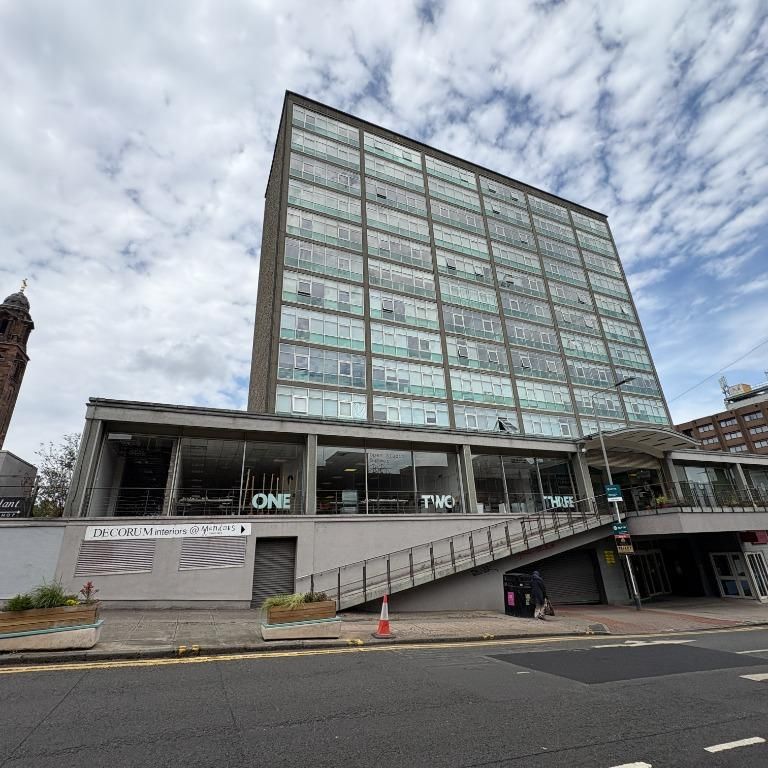 1 bedroom flat to rent - Photo 1