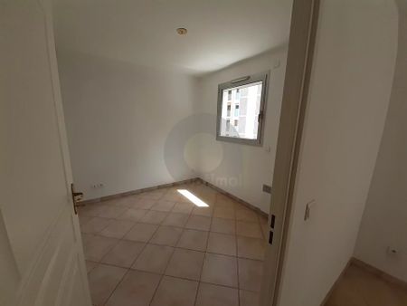 Location Appartement 2 pièces 39m² ROQUEBRUNE CAP MARTIN 06190 - Photo 4