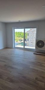 ✨ LOGEMENTS NEUFS 5 ½ HAUT DE GAMME À LOUER – À PARTIR DE 1595$/MOIS ✨ - Photo 3