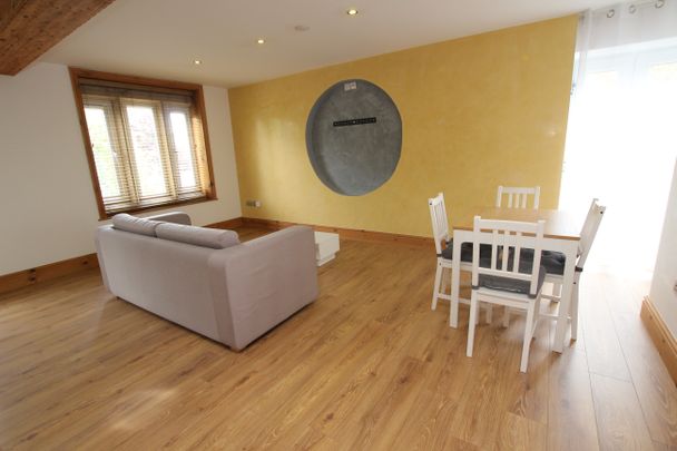 Marlborough Hall, Mapperley Road - Photo 1