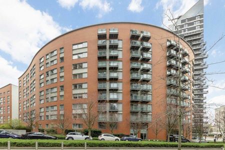 Biscayne Avenue, Canary Wharf, E14 - Photo 2