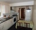 4 double bed, refurbished house, great location - Photo 6