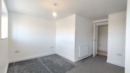 Windmill Lane, Hanwell - Photo 3