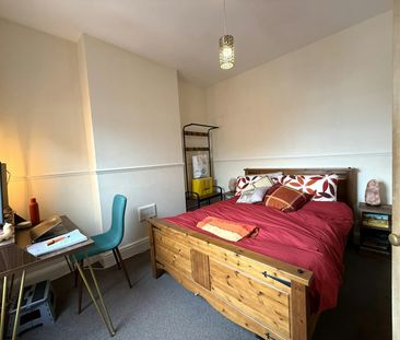 End of terrace house to rent on - Photo 6