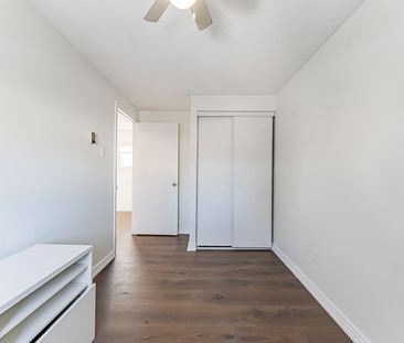 For Lease - 22 Hazelglen Court, Brampton, Ontario - Photo 5