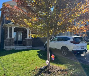 For Lease - 257 Sharon Creek Drive, East Gwillimbury, Ontario - Photo 4