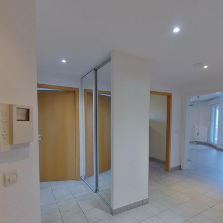 ACHENHEIM - Beau 4 pièces - avec balcon - double garage et parking - Photo 4