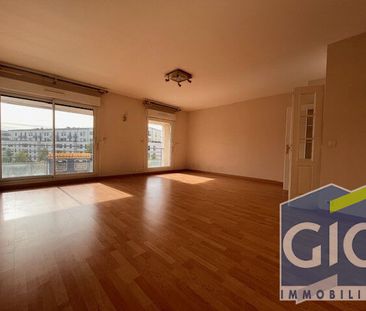 Location Appartement 4 pièces 91m² - Photo 1