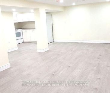 For Lease - 9884 Bayview Avenue Unit# Lower, Richmond Hill, Ontario - Photo 6