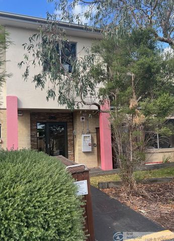 SECURE LIVING - Photo 3