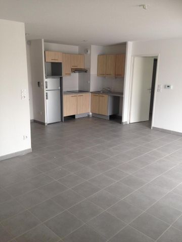 location Appartement T2 DE 57.54m² À TOURNEFEUILLE - Photo 3