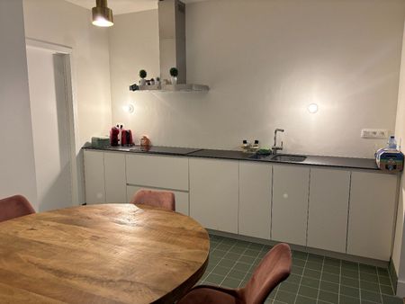 Stapelwoning in centrum Brugge met 2 slaapkamers en polyvalente ruimte - Foto 5