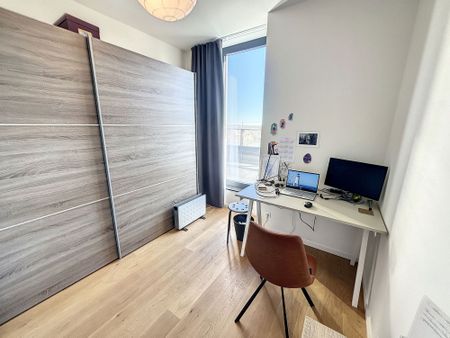 THE INSIDE - Furnished 3-bedroom penthouse + terrace - Directly with the owner - Photo 3