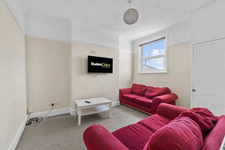 Glen Park Avenue, Plymouth - Photo 2