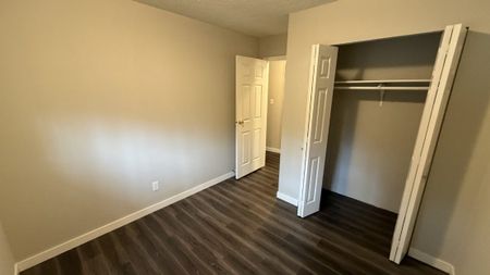 2675 Labieux Road - Photo 4