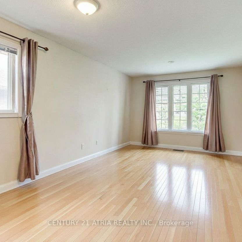For Lease - 194 Livingstone Street Unit# Upper, Barrie, Ontario - Photo 1