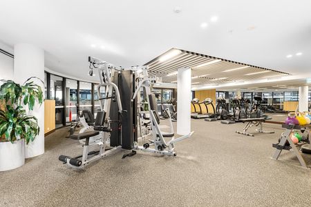 607/2 Furzer, Phillip ACT 2606 - Apartment For Rent | Domain - Photo 4